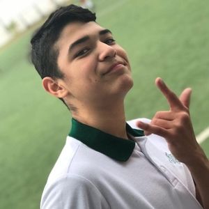 Meet your Posher, Marlon andres